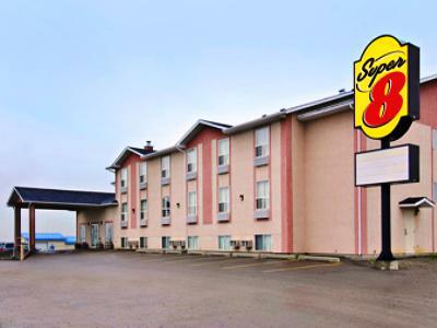 Super 8 By Wyndham Pincher Creek Ab Kültér fotó